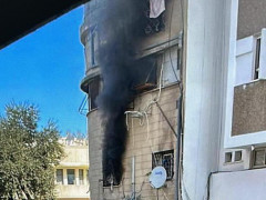 حيفا_إندلاع حريق في مبنى سكني **