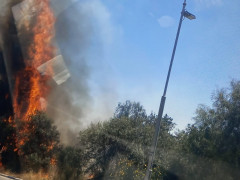 القدس_ إندلاع حريق في منطقة مفتوحة