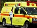 سقوط سيارة عن جسر في مدينة حيفا واصابة سائقها