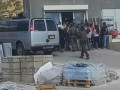 مداهمت  قوات شرطة من الوحدة المركزيةمحال تجاري في الرامة وساجور