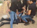 القبض على مشتبه بإطلاق النار في قرية طرعان