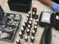 ضبط 27 زجاجة تحتوي على مادة يشتبه في أنها مخدر للاغتصاب