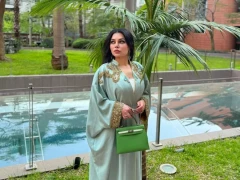 عبايات وقفاطين راقية.. اعتمديها في عيد الأضحى بأسلوب النجمات